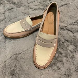 (NEW)SPERRY Top-sider Blush Seaport Penny Loafers.